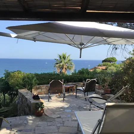 Domus Luna With Sea View 度假居 维拉西米乌斯