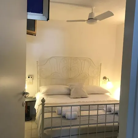 Domus Luna With Sea View * 维拉西米乌斯