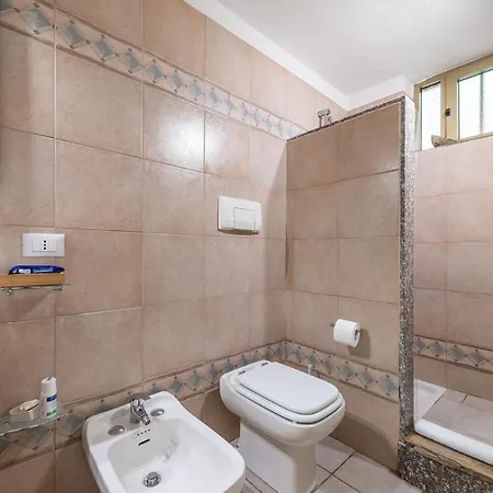 Domus Luna With Sea View Tatil Evi Villasimius