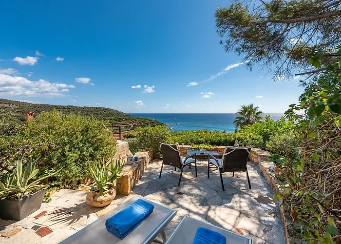 Domus Luna With Sea View Сasa de vacaciones Villasimius