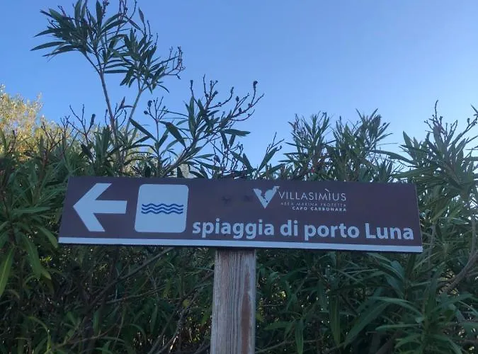 Domus Luna With Sea View * 维拉西米乌斯