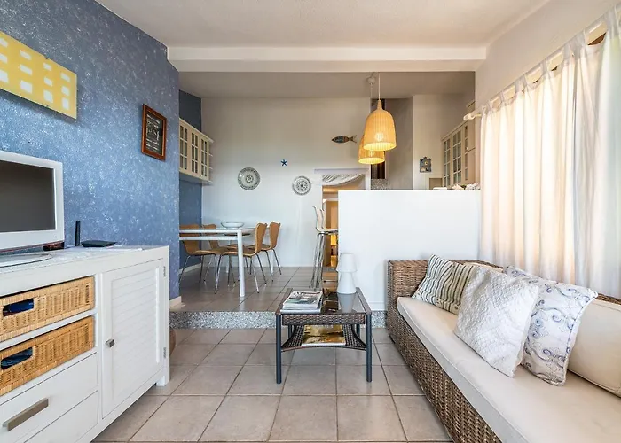 Domus Luna With Sea View 度假居 维拉西米乌斯